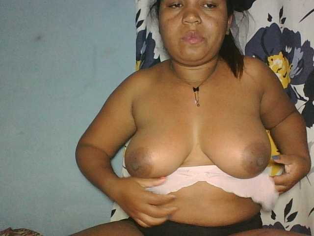 Beauty-Boobs live cam on BongaCams