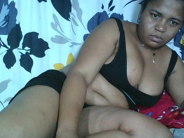 Beauty-Boobs live webcam show