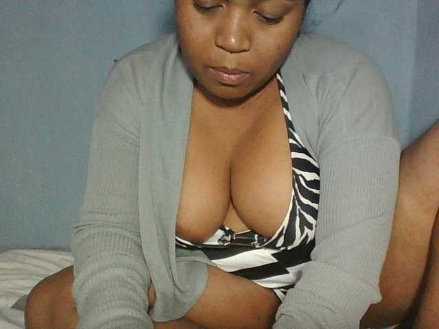 Beauty-Boobs live cam on BongaCams