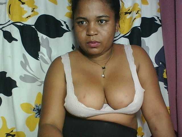 Beauty-Boobs live cam on BongaCams