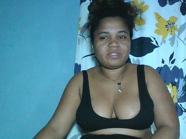 Beauty-Boobs live webcam show