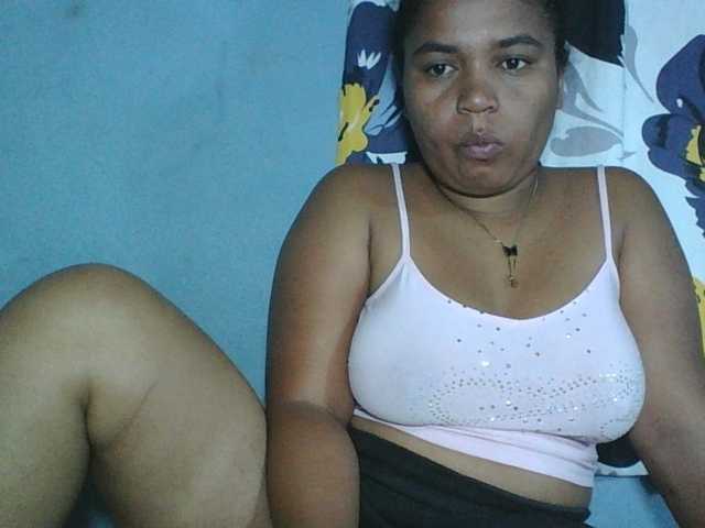 Beauty-Boobs live cam preview