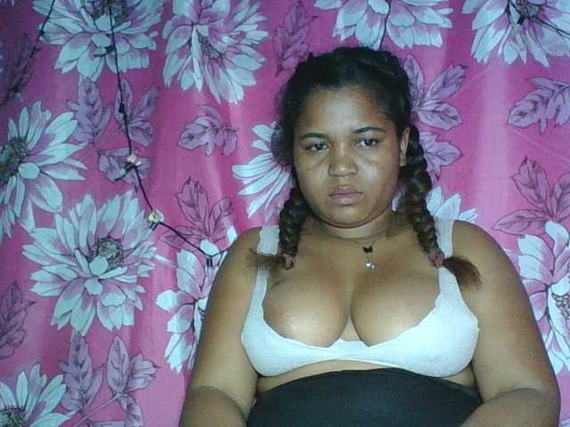 Beauty-Boobs live webcam show