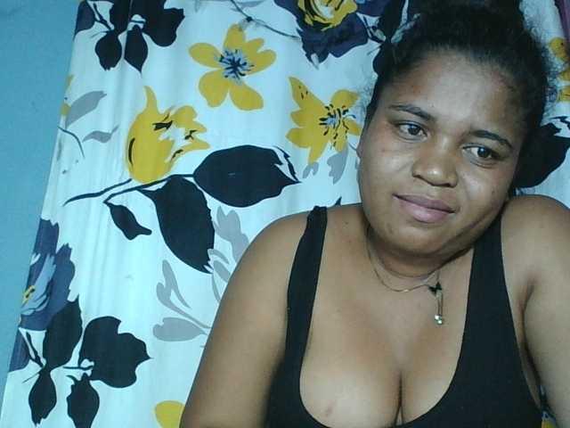 Beauty-Boobs live webcam show