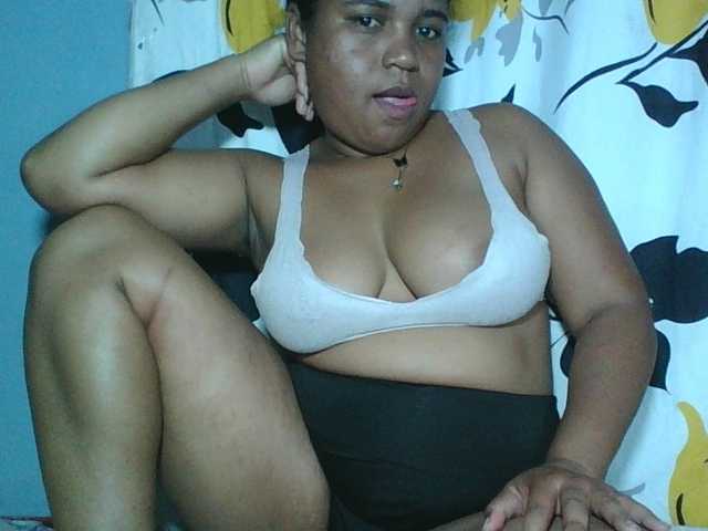 Beauty-Boobs live webcam show