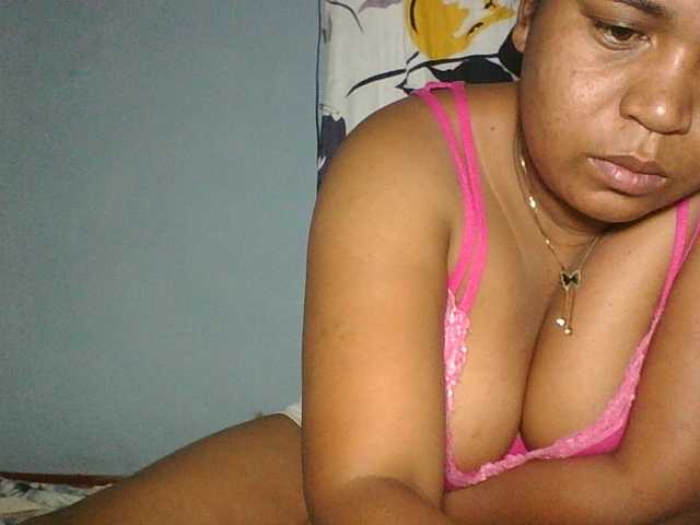 Beauty-Boobs live webcam show