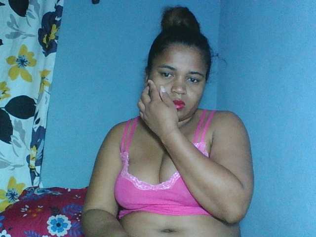 Beauty-Boobs live webcam show