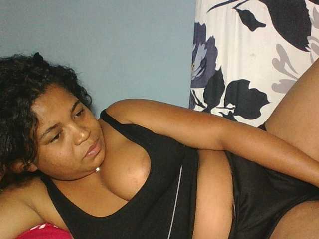 Beauty-Boobs live webcam show