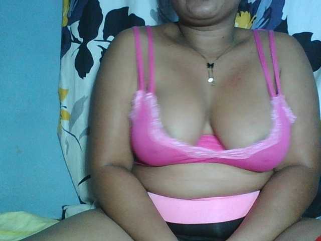 Beauty-Boobs live cam on BongaCams