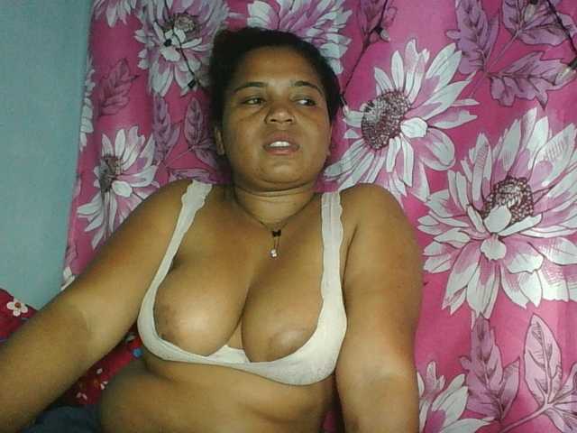 Beauty-Boobs live cam on BongaCams