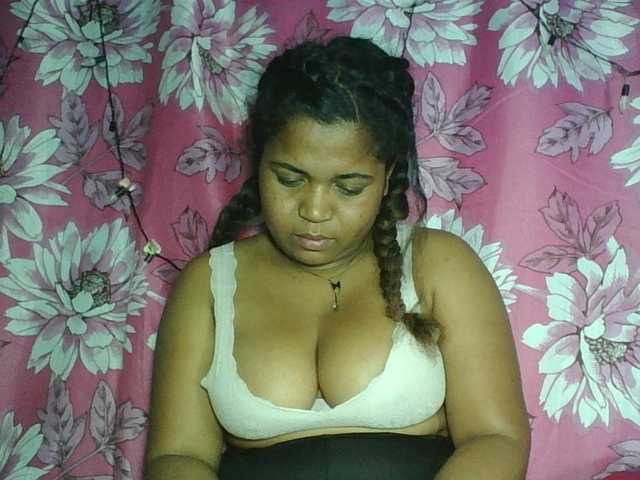 Beauty-Boobs live webcam show