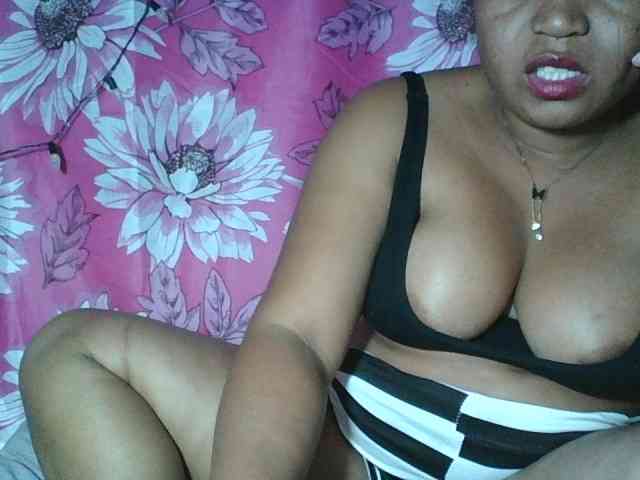 Beauty-Boobs webcam