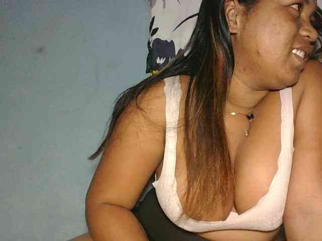 beauty-boobs's live room
