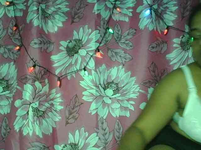 Beauty-Boobs webcam