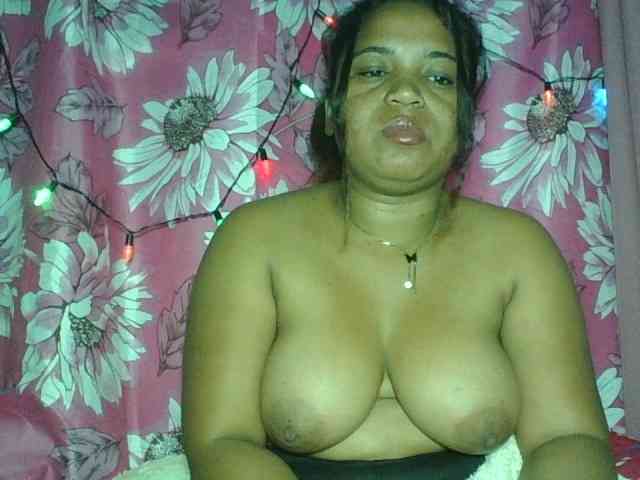 Beauty-Boobs webcam