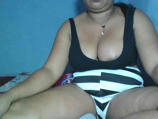 Beauty-Boobs webcam