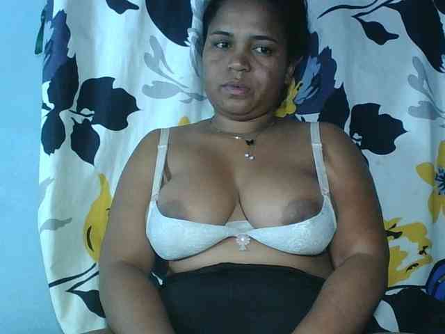 Beauty-Boobs webcam