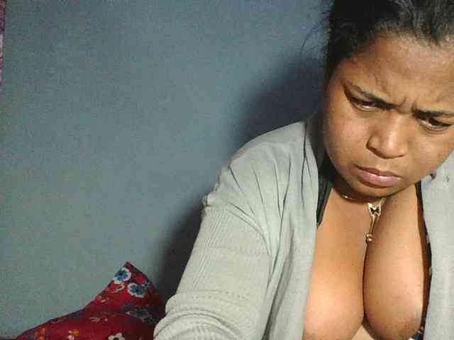 Beauty-Boobs webcam