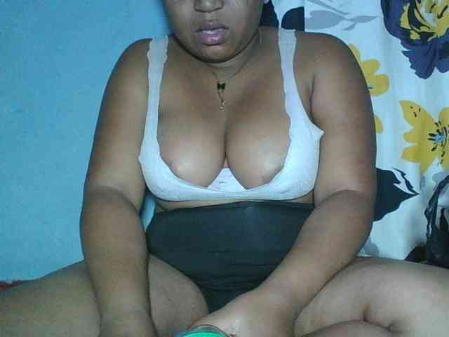 Beauty-Boobs webcam