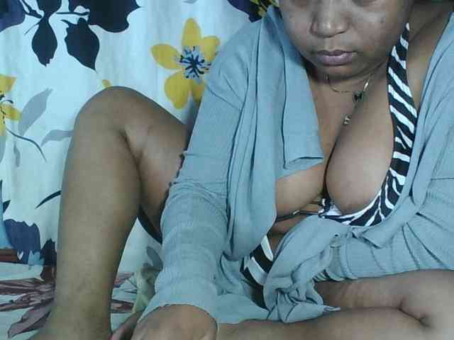 Beauty-Boobs webcam