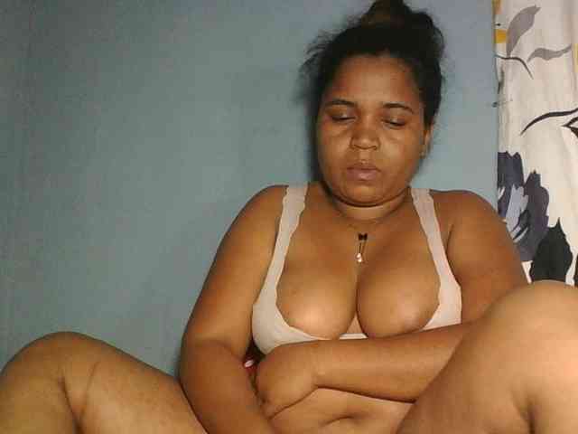 Beauty-Boobs webcam