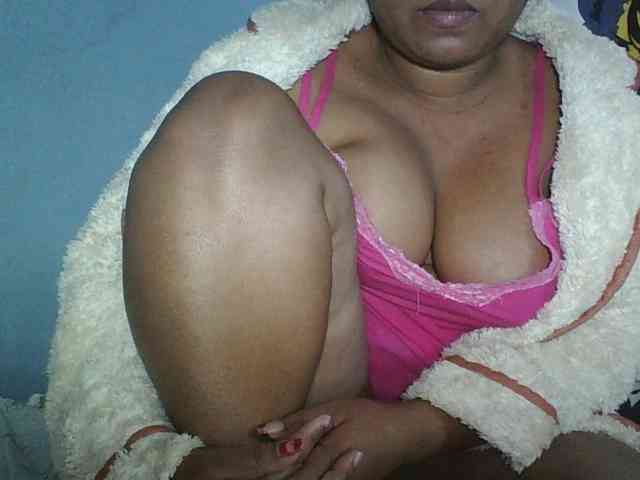 Beauty-Boobs webcam