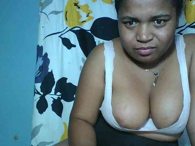 Beauty-Boobs webcam