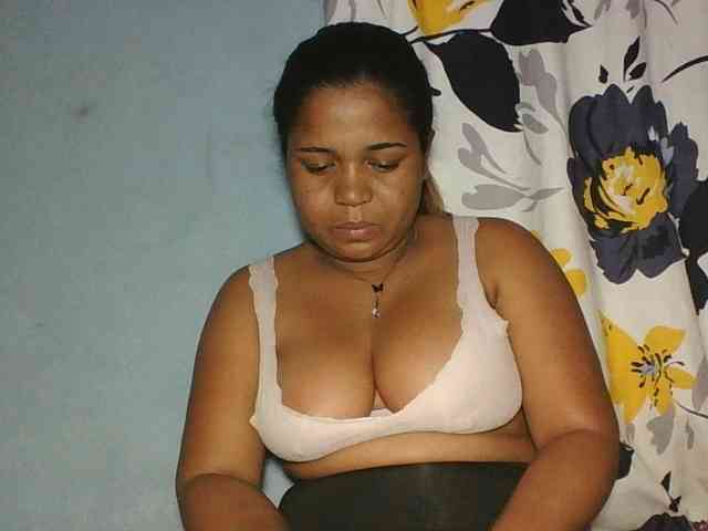 Beauty-Boobs webcam