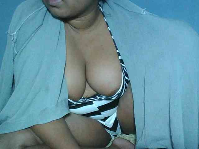 Beauty-Boobs webcam