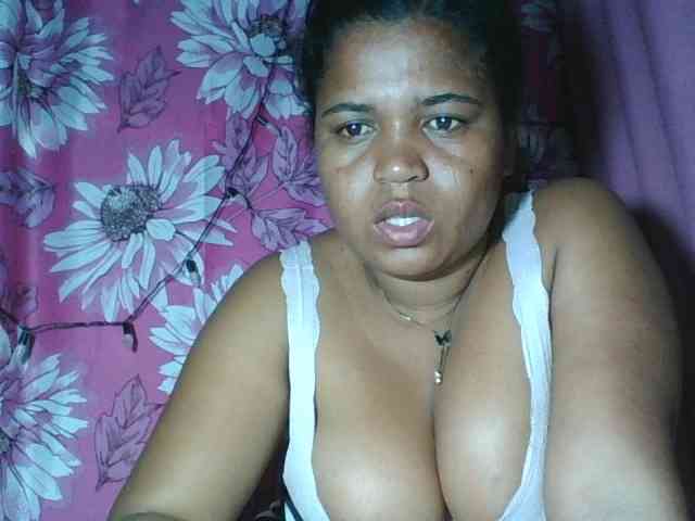 Beauty-Boobs webcam