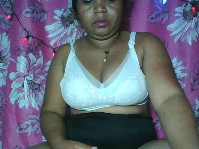 Beauty-Boobs webcam