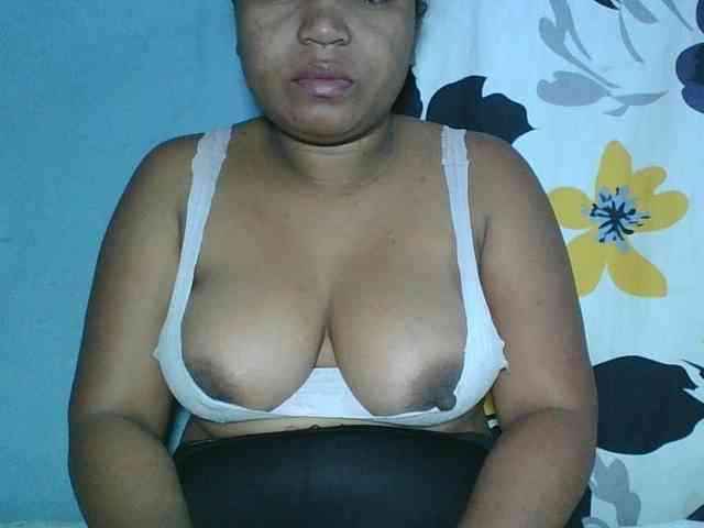 Beauty-Boobs webcam