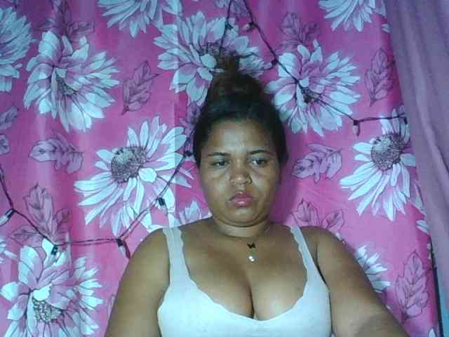 Beauty-Boobs webcam