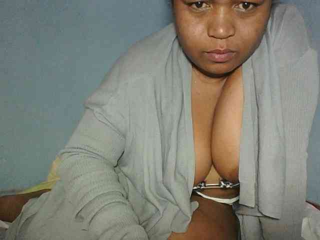 Beauty-Boobs webcam