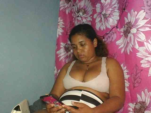 beauty-boobs's live room