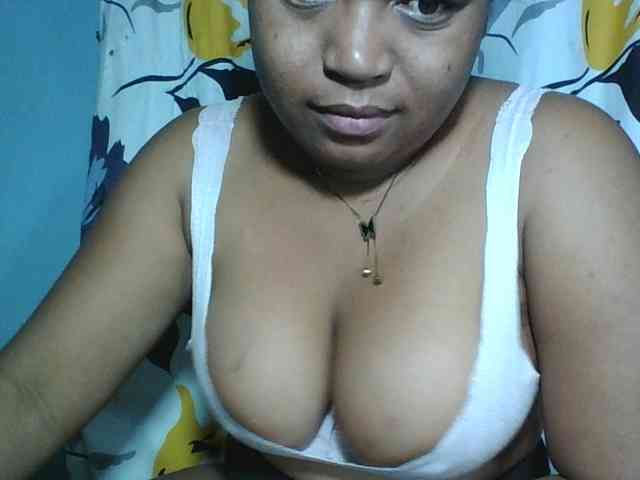 Beauty-Boobs webcam