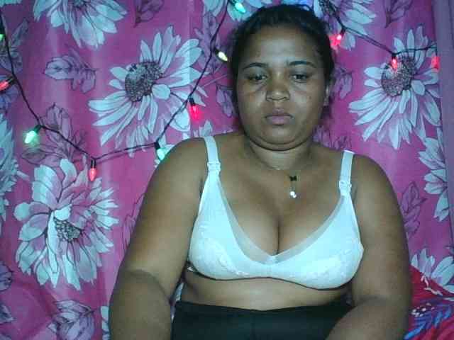 Beauty-Boobs webcam