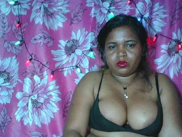 Beauty-Boobs webcam