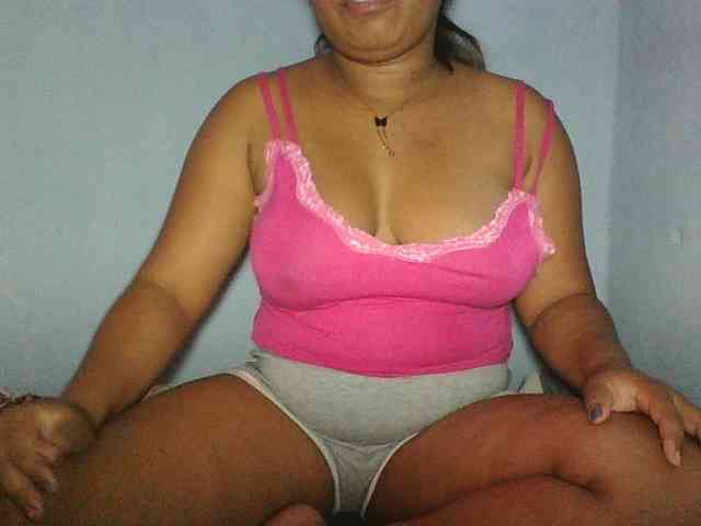 Beauty-Boobs webcam