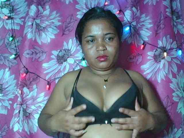 Beauty-Boobs webcam