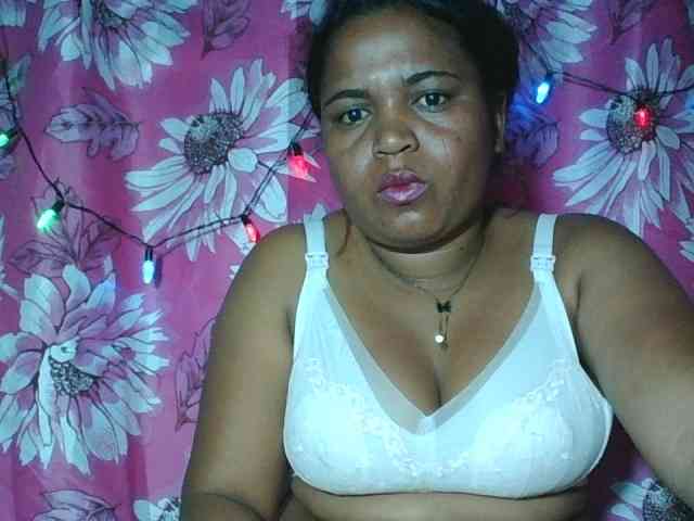 Beauty-Boobs webcam