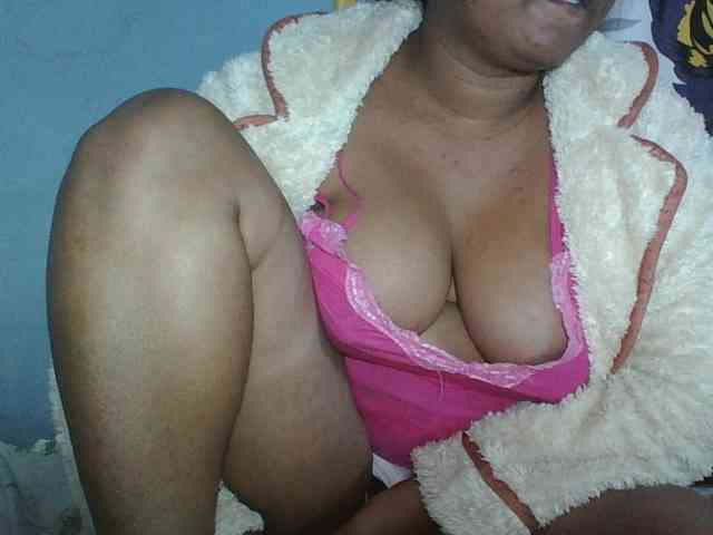 Beauty-Boobs webcam