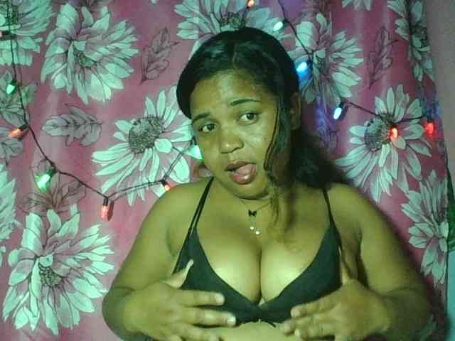 Beauty-Boobs webcam