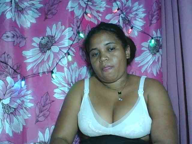 Beauty-Boobs webcam