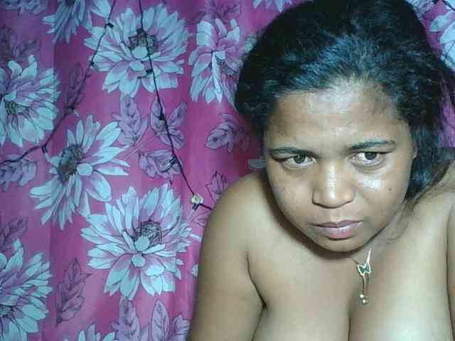 Beauty-Boobs webcam