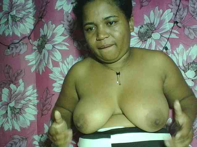 Beauty-Boobs webcam