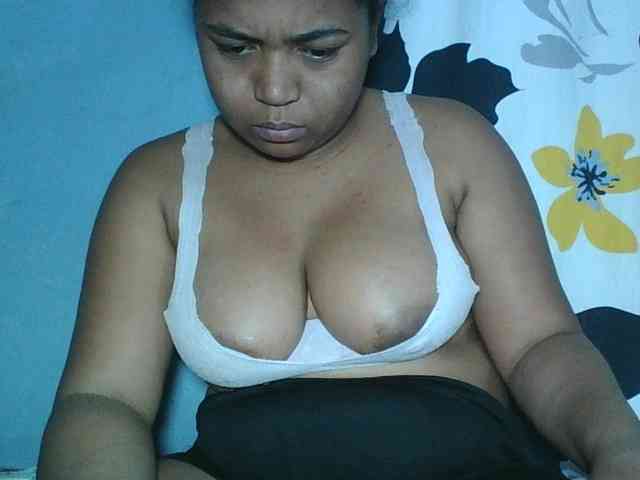 Beauty-Boobs webcam