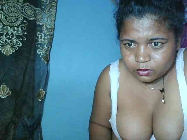 Beauty-Boobs webcam