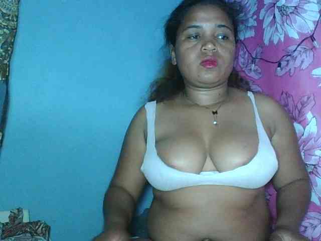 Beauty-Boobs webcam
