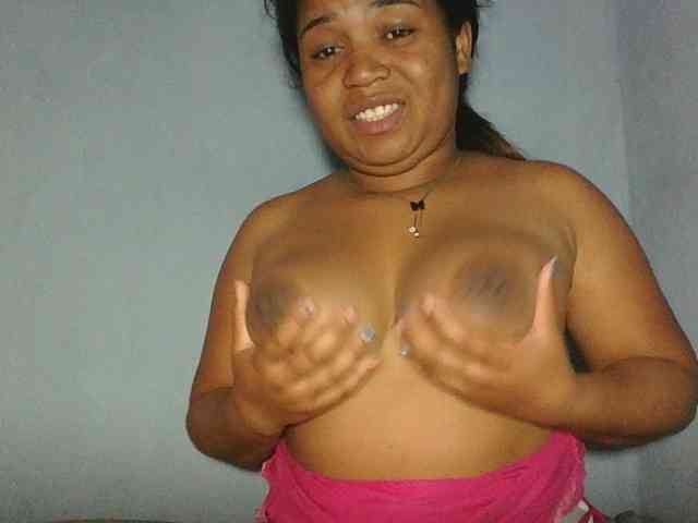 Beauty-Boobs webcam